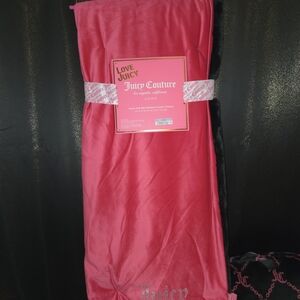 Juicy Couture Vibrant Pink plush blanket